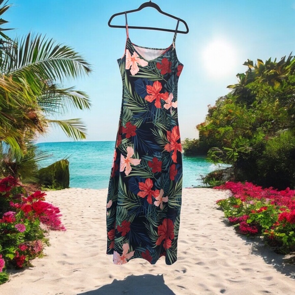 Dresses & Skirts - Women’s Summer Maxi Dress